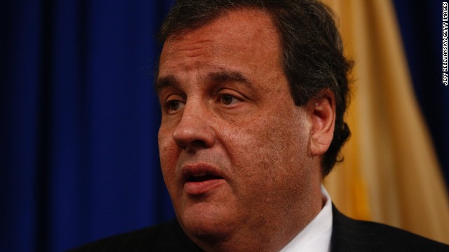 U.S. attorney probing Christie has opened wallet to Democrats