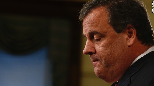 Are controversies helping Christie with conservatives?