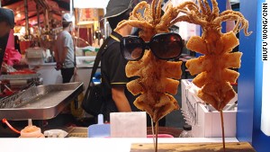 Taiwan\'s 300-plus night markets await your midnight cravings.
