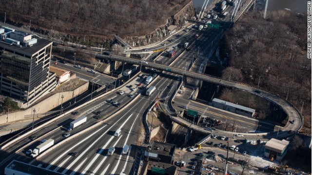 Ex-Christie adviser again refuses to answer subpoena