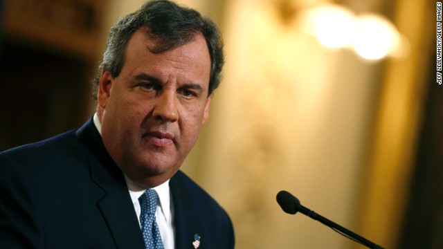 Chris Christie to take questions on radio show