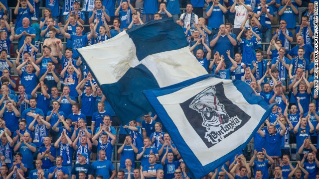 Fans of Polish football club Lech Poznan fans were found not guilty of anti-Semitic chanting by a prosecutor. The club has vowed to eradicate anti-Semitism and says it is working to educate supporters.