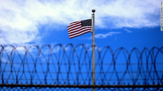 White House 'energetically' working on transferring Gitmo detainees