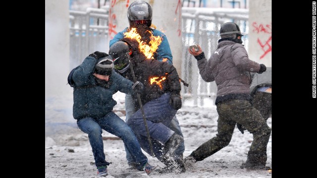 140122161918-07-ukraine-protests-horizontal-gallery.jpg