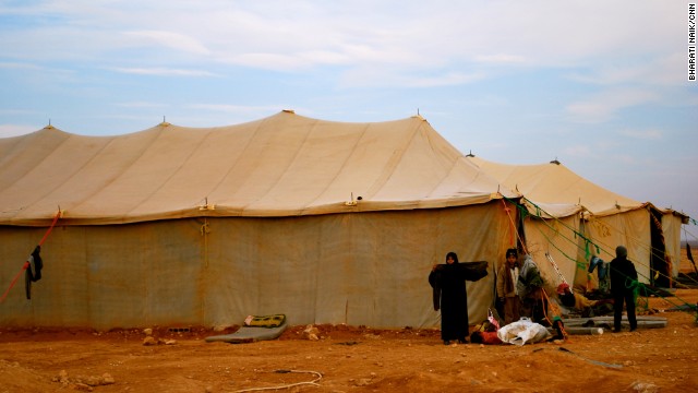 It typically takes a day or two for new arrivals to be registered as refugees at the border camp. 