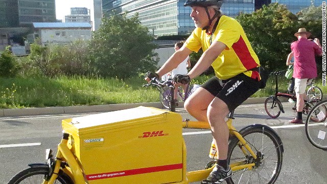 tnt bike courier