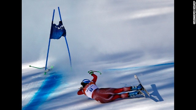 Jnglin-Kamer is seen near the finish line after her crash.