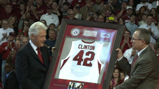 Bill Clinton honored with #42 Jersey at University of Arkansas NCAA Championship team celebration