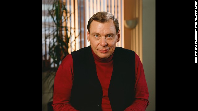 Alan Rachins observes that many people asked if Larry Drake, who played the developmentally disabled messenger Benny Stulwicz, was actually developmentally disabled himself. He's not, but was so convincing he won two Emmys for his performance. 