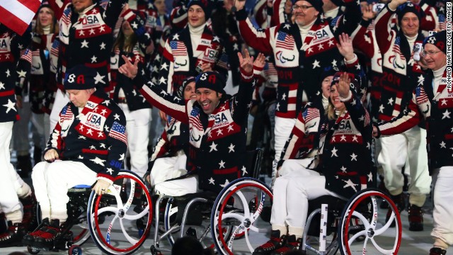 Athletes from the United States enter the stadium.