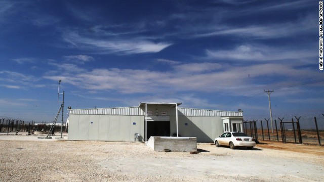 Cable television can be purchased in the camp, while there is also a bridal shop. In February the first hypermarket opened on the site, with refugees able to purchase foods not normally included in rations using vouchers.