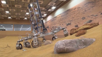 Experimental rover tested in the Mars Yard