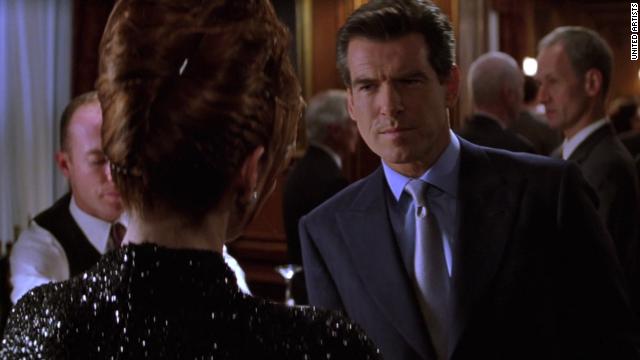 Pierce Brosnan brings the suave in 1999's "The Thomas Crown Affair."