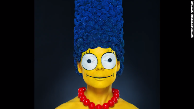Así se transforma una modelo en Marge Simpson