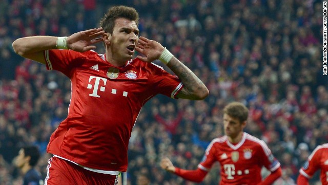 Mario Mandzukic scored as Bayern Munich came from 1-0 down against Manchester United on Wednesday to seal a 4-2 aggregate triumph. The German Bundesliga winners, led by coach Josep Guardiola, are looking to become the first team to successfully defend the European Champions League.