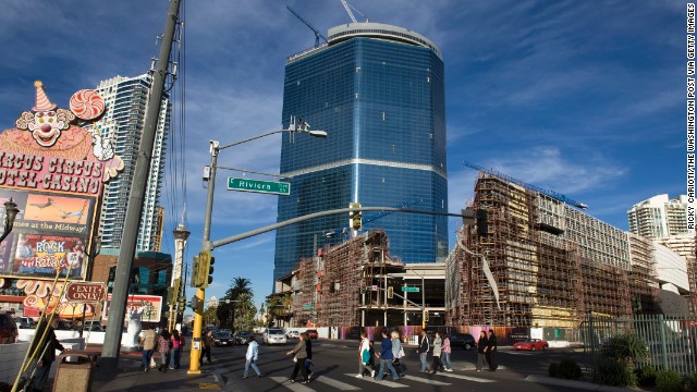 The unfinished Fontainebleau resort has been languishing in the sun for five years. The recession halted construction on some major casino projects.