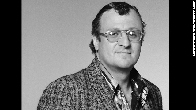 Peter Jurasik kept his hair as slick as his persona as Sid "the Snitch" Thurston in "Hill Street Blues," frequent purveyor of information to Norm Buntz.