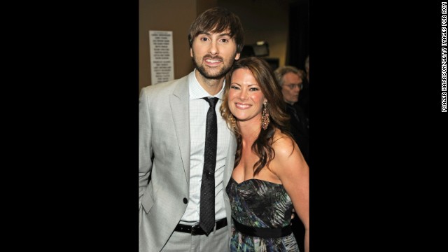 Dave Haywood has something to sing about it. The Lady Antebellum singer/guitarist and his wife, Kelli, are expecting their first child in September. They revealed on Twitter that they're anticipating a baby boy. 