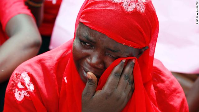 Nigerians protest over kidnapped schoolgirls