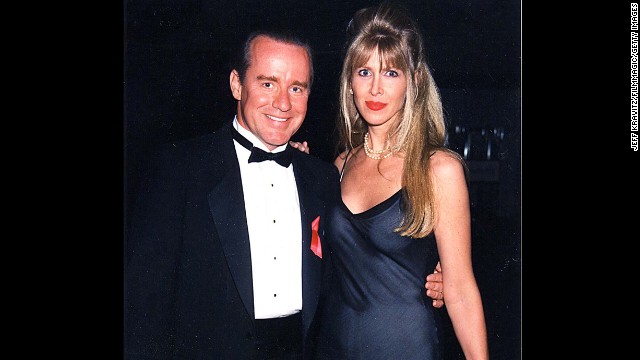 The marriage of "Saturday Night Law" star Phil Hartman and wife Brynn ended tragically in 1998 after she shot him to death in their bed and then took her own life. 