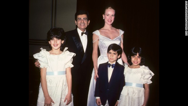 Casey and Jean Kasem are shown with children Kerri Kasem, Michael Kasem and Julie Kasem at the Lebanon-Syrian American Society of Greater Los Angeles Man of the Year Awards in Beverly Hills, California, in 1985. The children are all from Casey Kasem's first marriage, to Linda Myers.