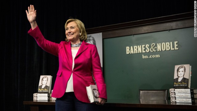 Clinton blasts opponents of immigration reform
