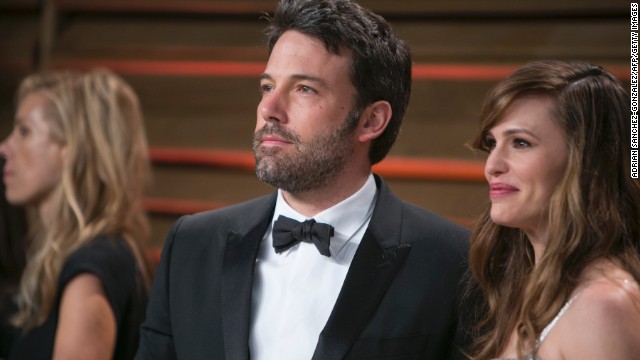 Ben Affleck learned Spanish while living in Mexico and still draws upon the language, as he did <a href='https://www.youtube.com/watch?v=jjkt8eG7Qms' >when being interviewed about "Argo."</a>