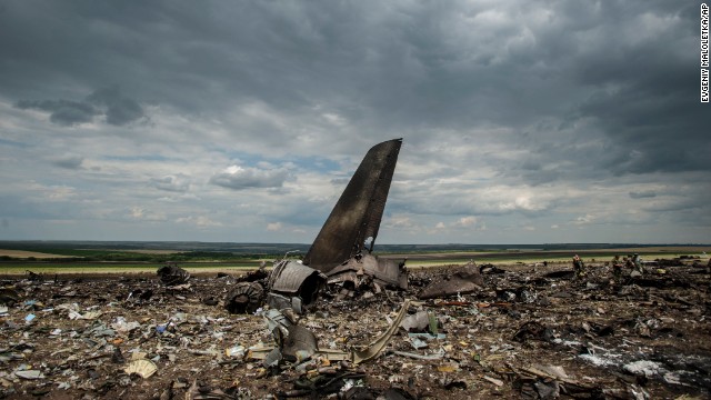 Ukrainian Military Plane Shot Down Source Says At Least 49 Aboard 1053