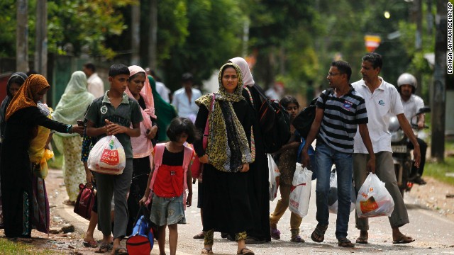 Sri Lankan Muslims leave seeking sanctuary following mob attacks by a hardline Buddhist group.