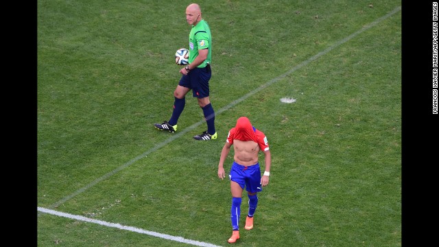 Chile's Alexis Sanchez reacts after failing to score during the penalty shootout.
