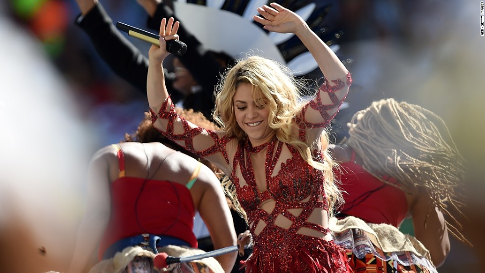 Shakira Protagoniza El Espectáculo De Clausura Del Mundial | CNNEspañol.com