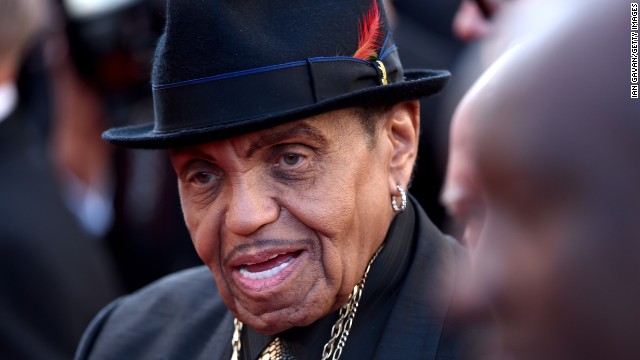 Although Joe Jackson now has a whole host of grandchildren, the Jackson family patriarch started young. He was 42 in 1971 when daughter Rebbie and her husband welcomed daughter Stacee Brown.