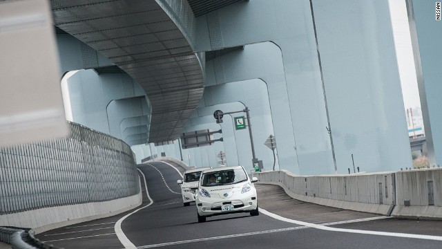 Nissan is hoping its driverless cars will be on the road in France by 2020.