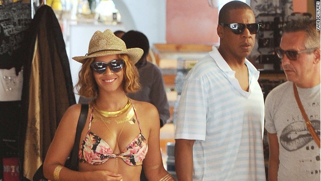 Beyonce's baby bump, and more news to note