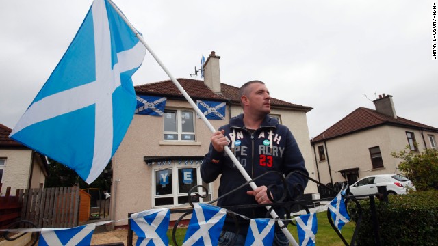 Photos: Scotland divided