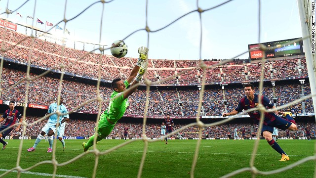 Messi nets 400th goal as Barca edge past Valencia | Latest News Link