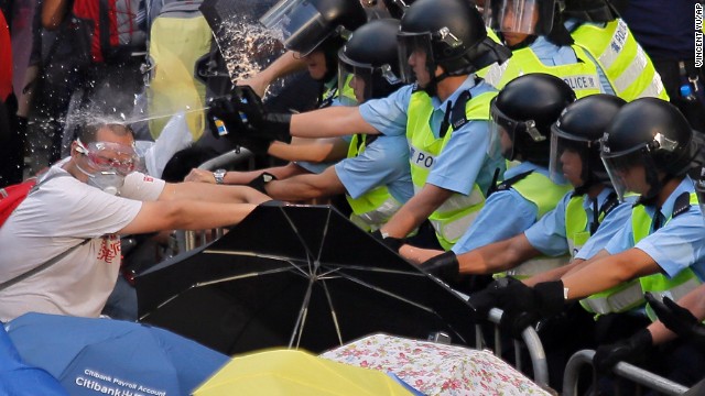 Hong Kong's chief administrator, Chief Executive C.Y. Leung, said at a news conference Sunday September 28 that the Hong Kong Special Administrative Region government is "resolute in opposing the unlawful occupation."