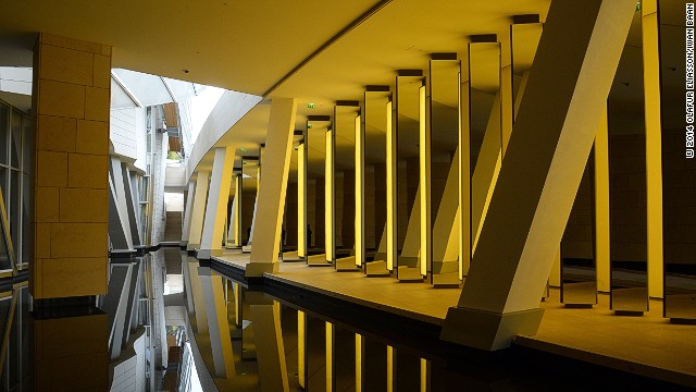 Fondation Louis Vuitton unveils Paris&#39; latest landmark - www.bagssaleusa.com