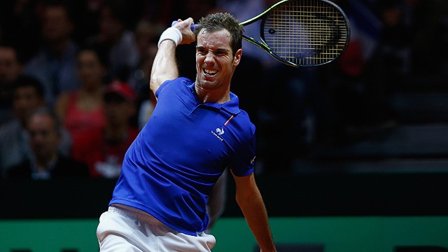 Frenchman Richard Gasquet was no match for Federer in the fourth rubber. The Swiss world No.2 beat him 6-4 6-2 6-2 to seal victory for Switzerland.