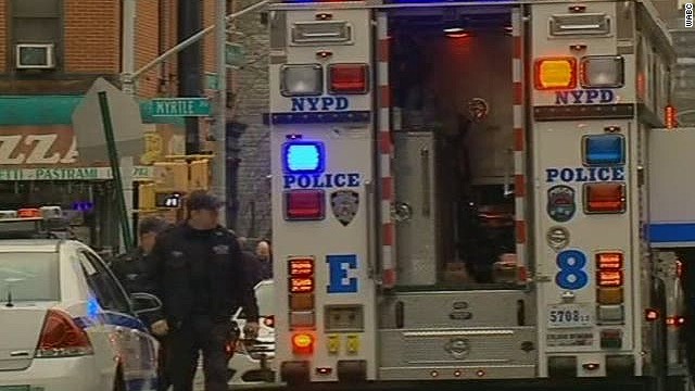 Asesinan a tiros a dos policías en su coche patrulla en Nueva York