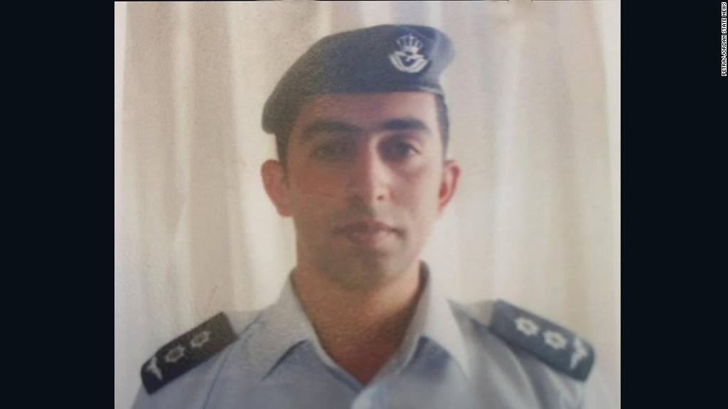 ISIS images appear to show Jordanian pilot burned alive | Fox17