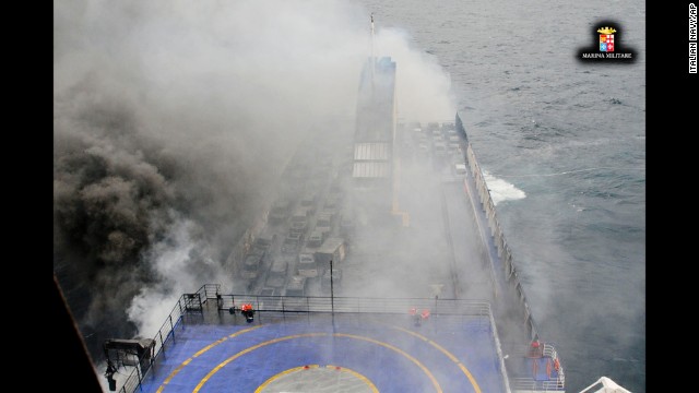 11 muertos por el incendio del ferry en Italia