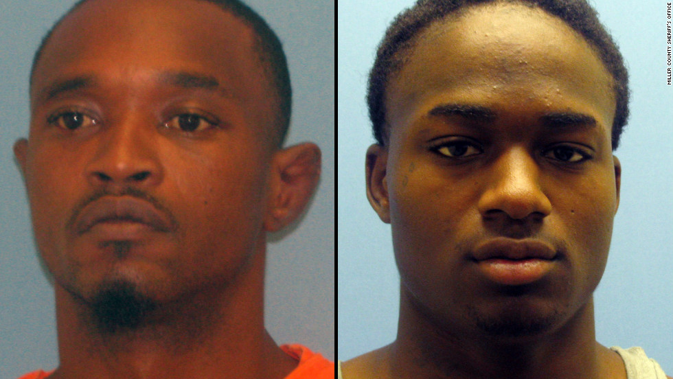 Cortez Rashod Hooper and Quincy Vernard Stewart escaped from jail on Monday. - 120528053410-arkansas-suspects-t1-horizontal-large-gallery