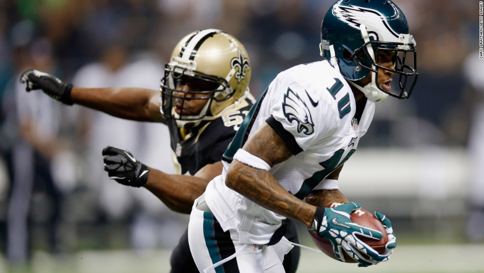 DeSean Jackson of the Philadelphia Eagles runs past Jonathan Vilma of the New Orleans Saints on Monday.