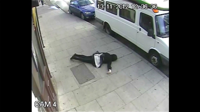 Police Seek Man Who Knocked Out Girl In London Street Assault