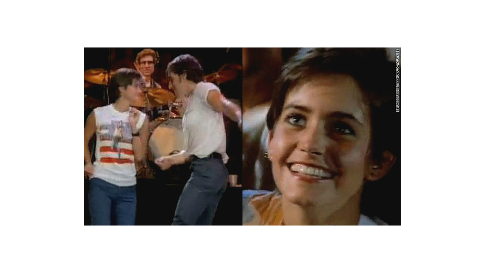 Remember the young woman the Boss dances with in the 1984 music video for <a href="http://www.youtube.com/watch?v=129kuDCQtHs&t=2m31s" target="_blank">"Dancing in the Dark?"</a> That's a pre-"Cougar Town"/"Friends"/"Family Ties" Courteney Cox.