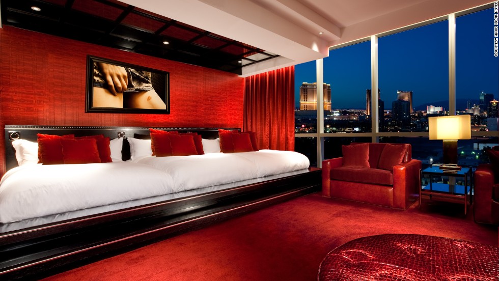 Americas Most Luxurious Hotel Suites 