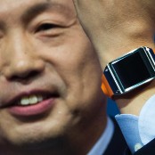 watch iphone on samsung smart tv