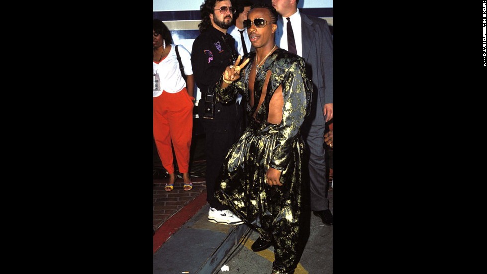 130911165551-90s-mchammer-1990-horizontal-large-gallery.jpg