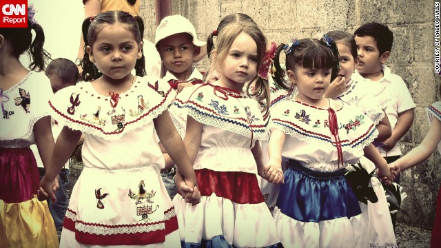 Costa rica traditioinal dress men